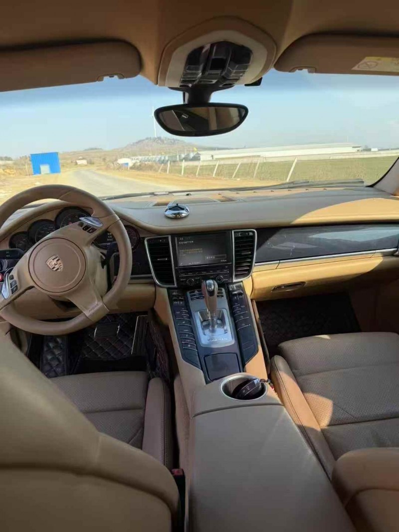 淮南14年保时捷帕拉梅拉4