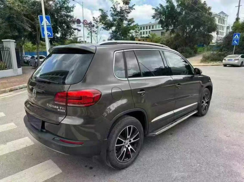 南宁14年大众途观8