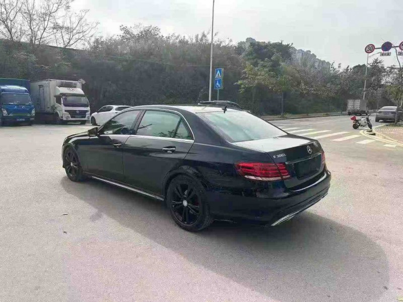 南宁15年奔驰E8