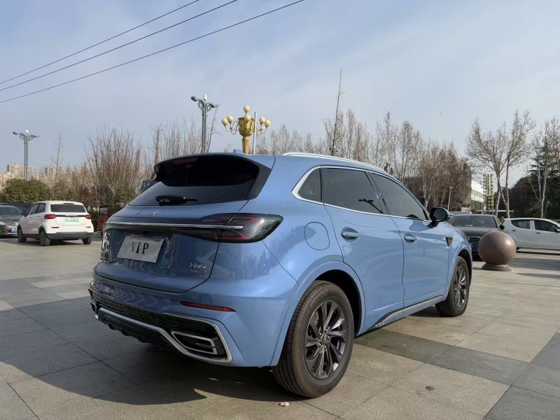 枣庄23年红旗HS53