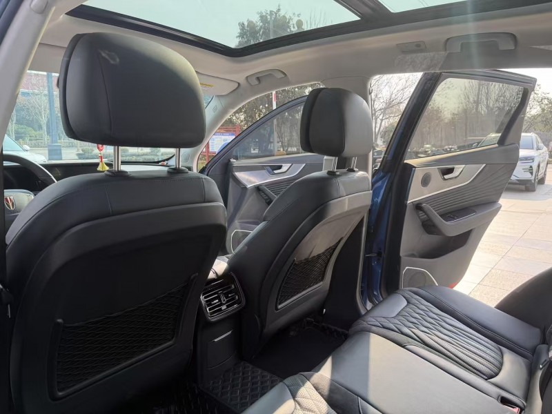 枣庄23年红旗HS58