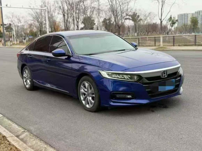 邵阳20年本田雅阁3