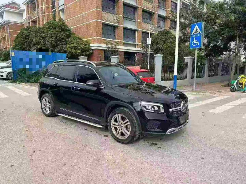 南宁20年奔驰GLB2