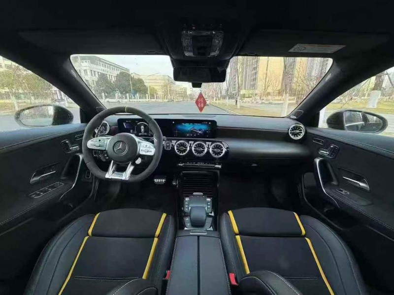 鄂州22年奔驰AMG5