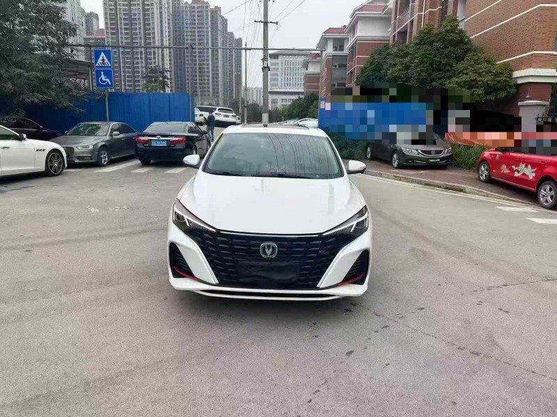 南宁23年长安汽车逸动1