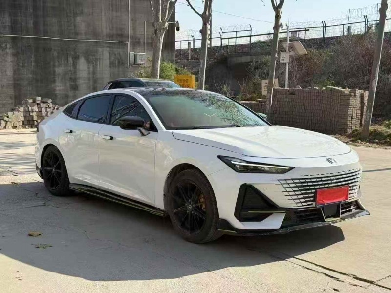 平顶山22年长安汽车UNI2