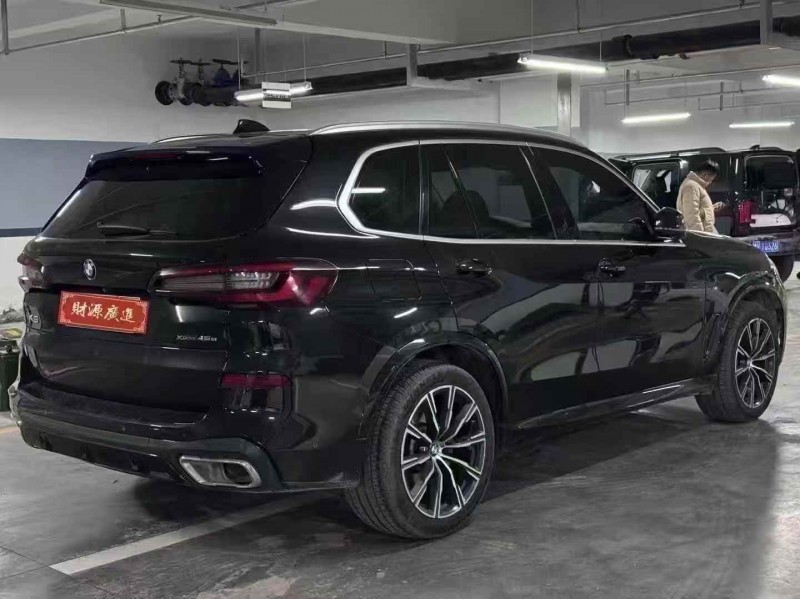 开封21年宝马X57