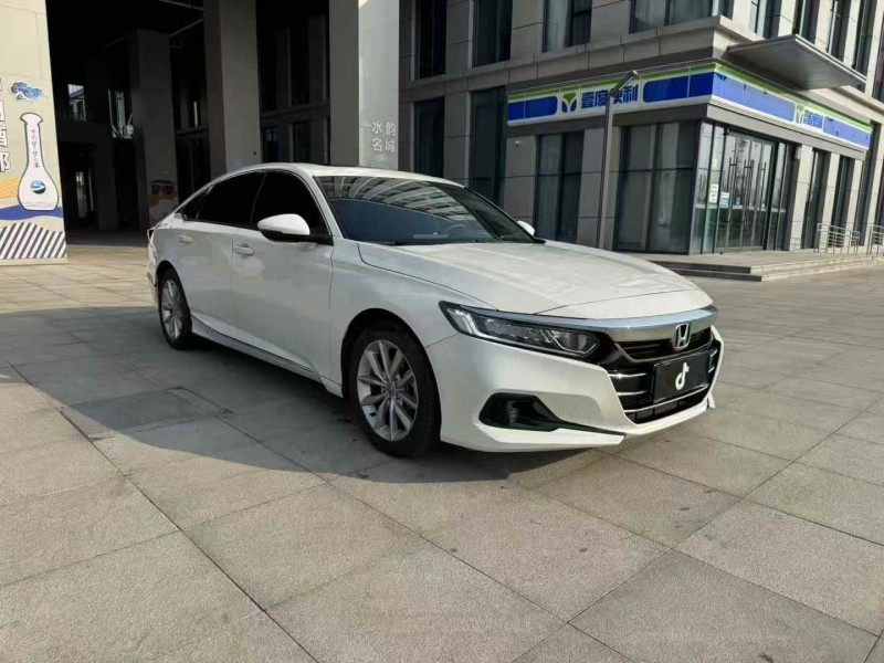 常州23年本田雅阁2
