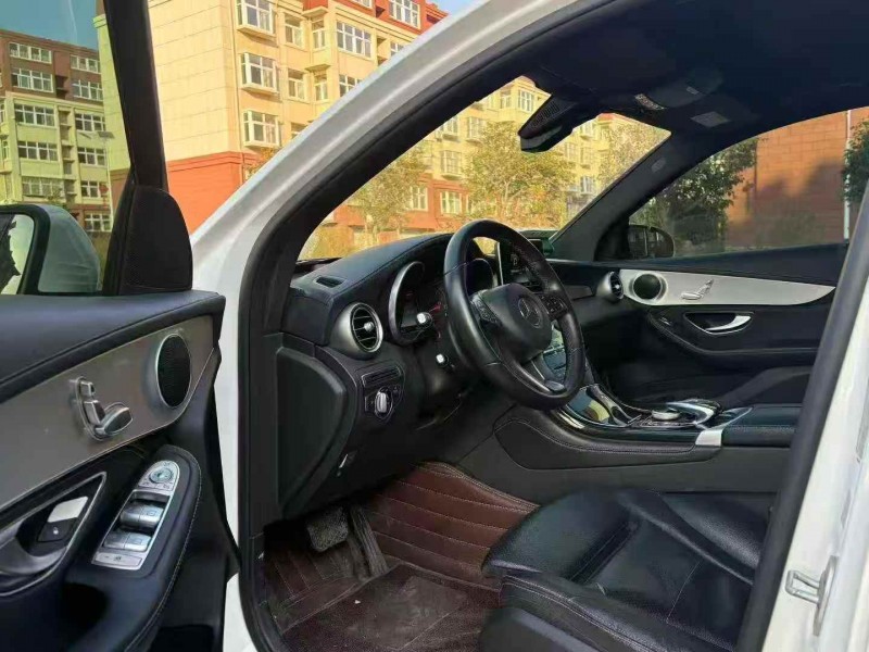 东营16年奔驰GLC6