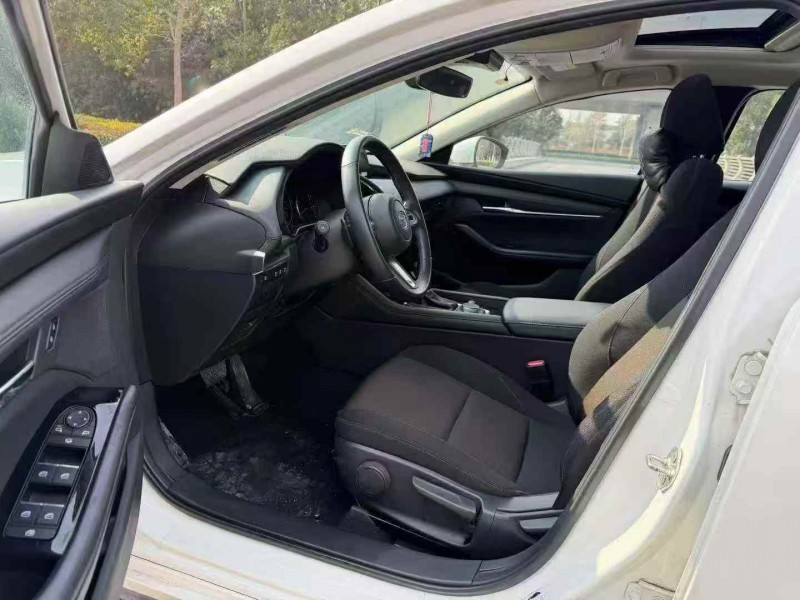 徐州22年马自达昂克赛拉5