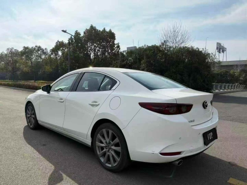 徐州22年马自达昂克赛拉8