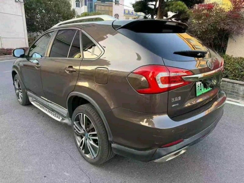 嘉兴17年比亚迪唐9