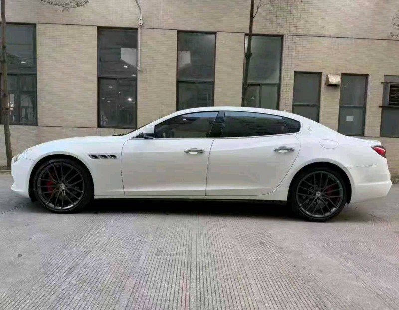 深圳15年玛莎拉蒂总裁8