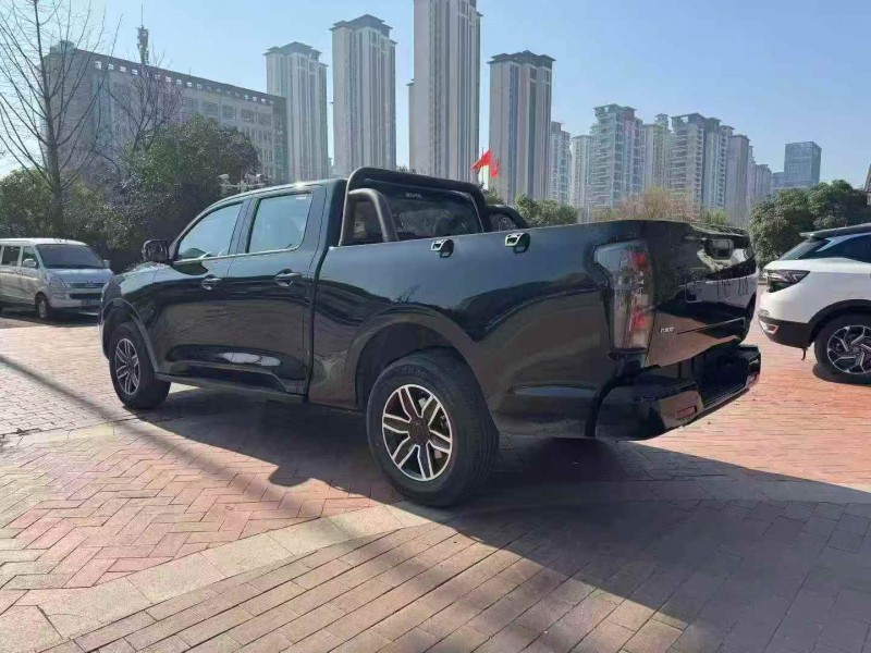 十堰26年长城汽车炮 皮卡7