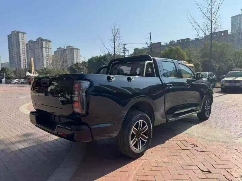 十堰26年长城汽车炮 皮卡8