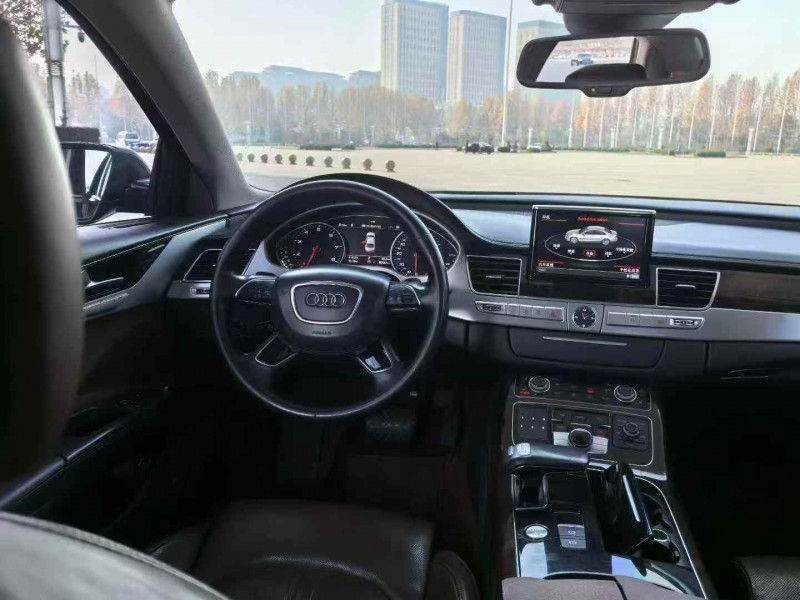 邯郸16年奥迪A8L2