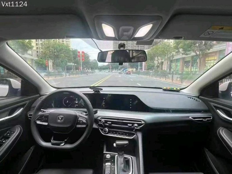 东莞22年长安汽车逸动7