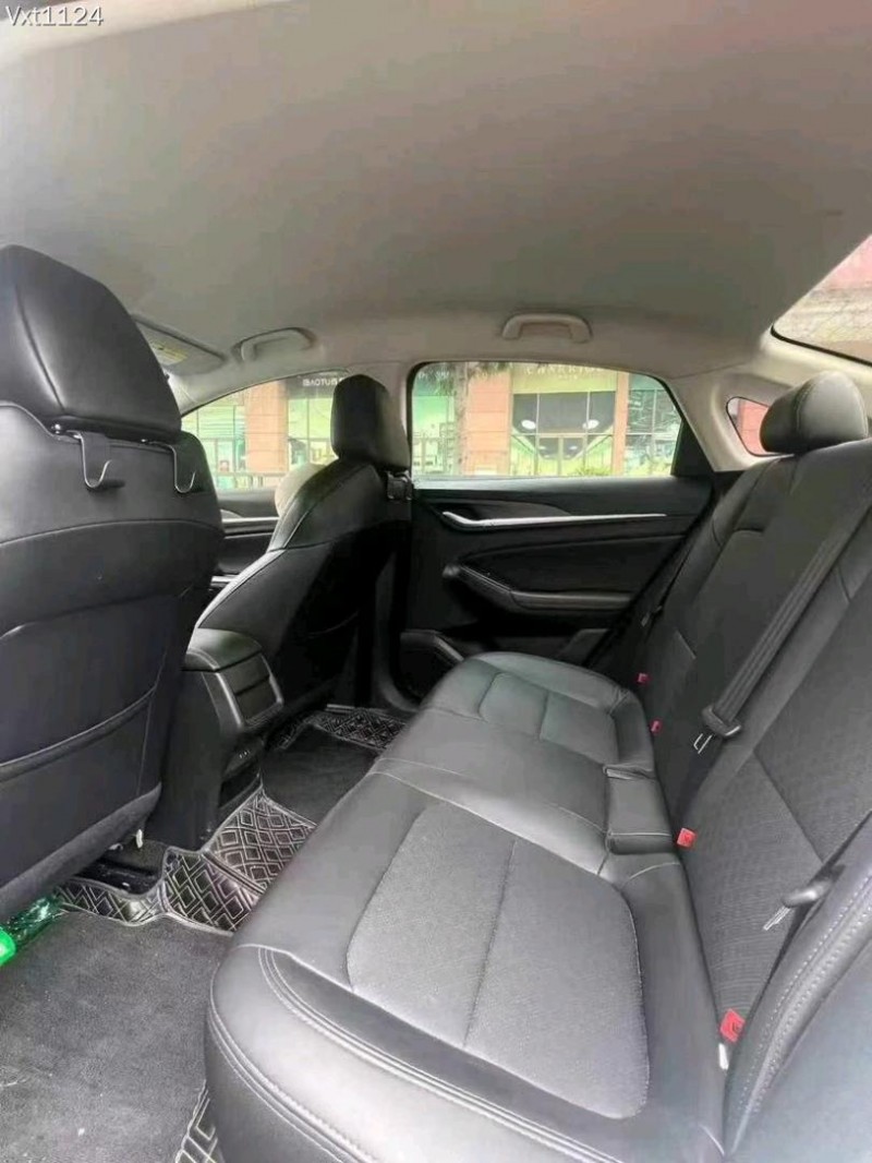 东莞22年长安汽车逸动9