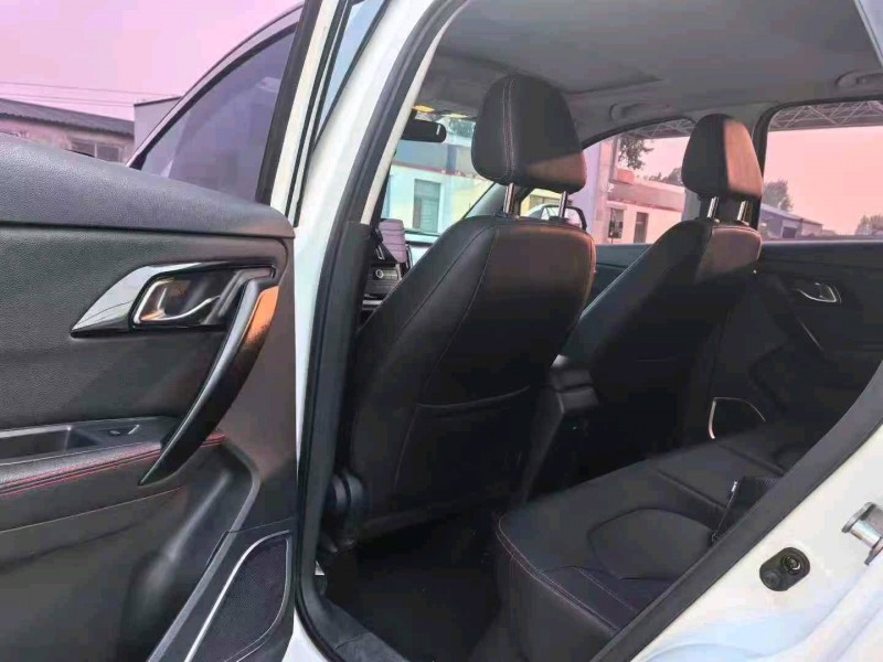 邢台17年一汽森雅5