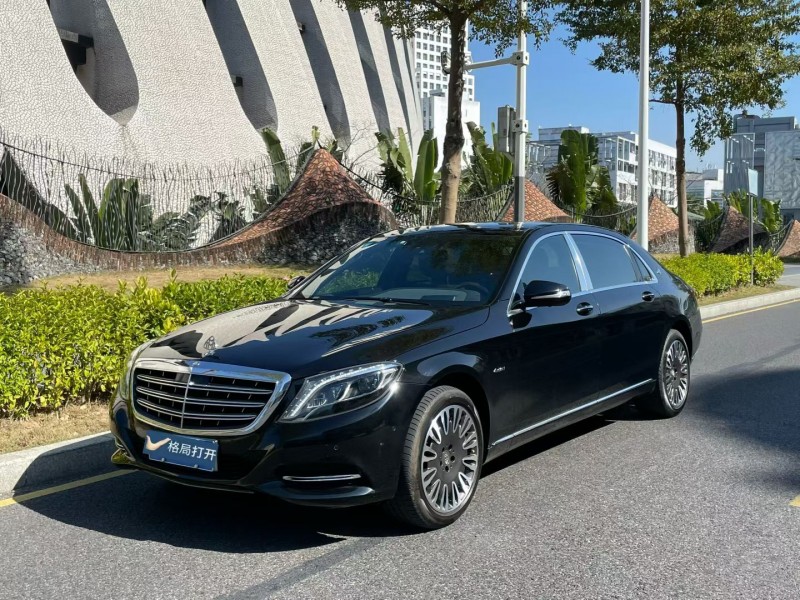 深圳17年奔驰迈巴赫S级3