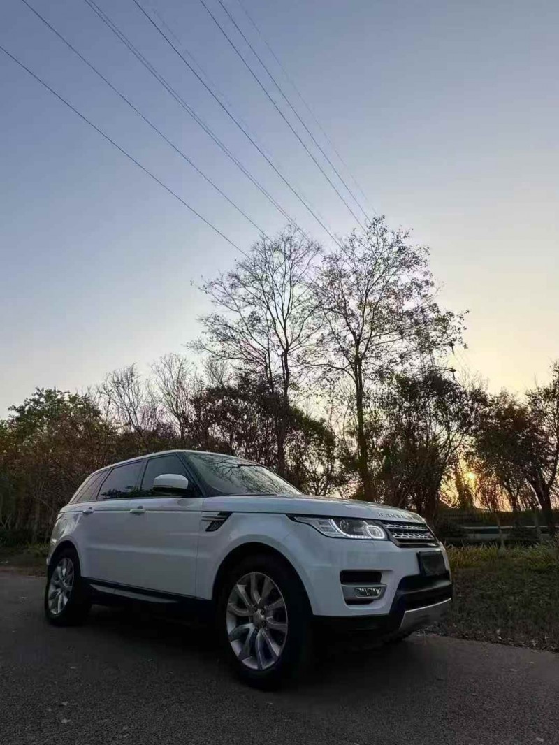 枣庄17年路虎揽胜运动3