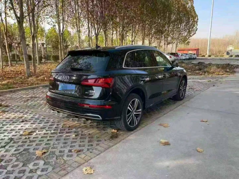 东营21年奥迪Q57