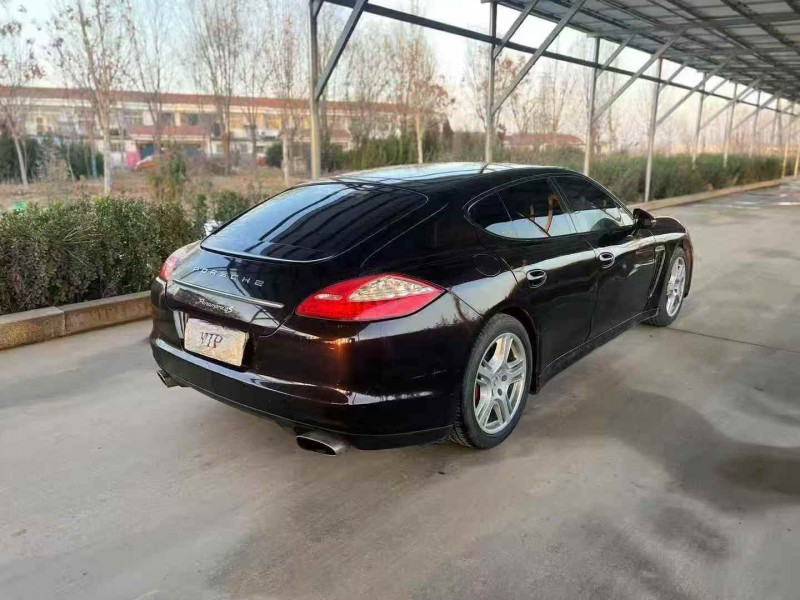 枣庄13年保时捷帕拉梅拉8