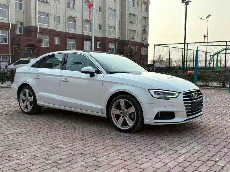 潍坊19年奥迪A33