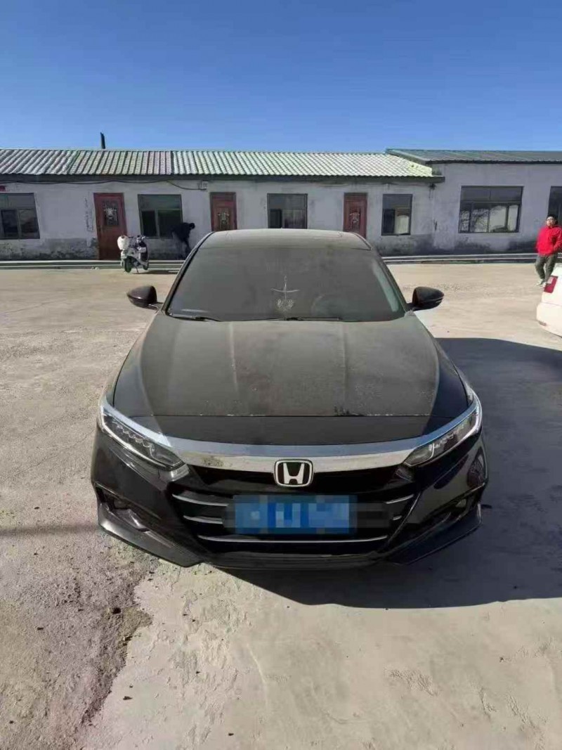 呼伦贝尔23年本田雅阁1