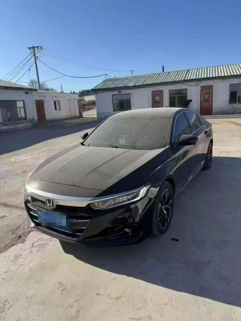 呼伦贝尔23年本田雅阁3