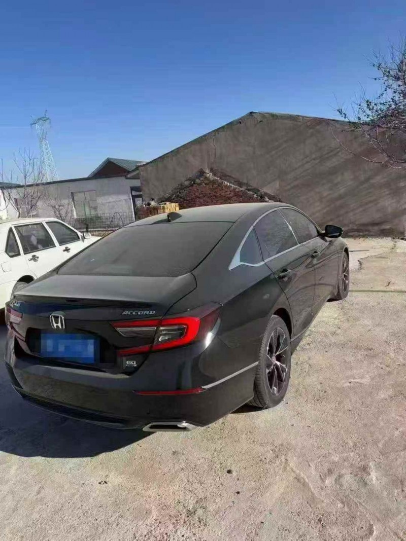 呼伦贝尔23年本田雅阁7