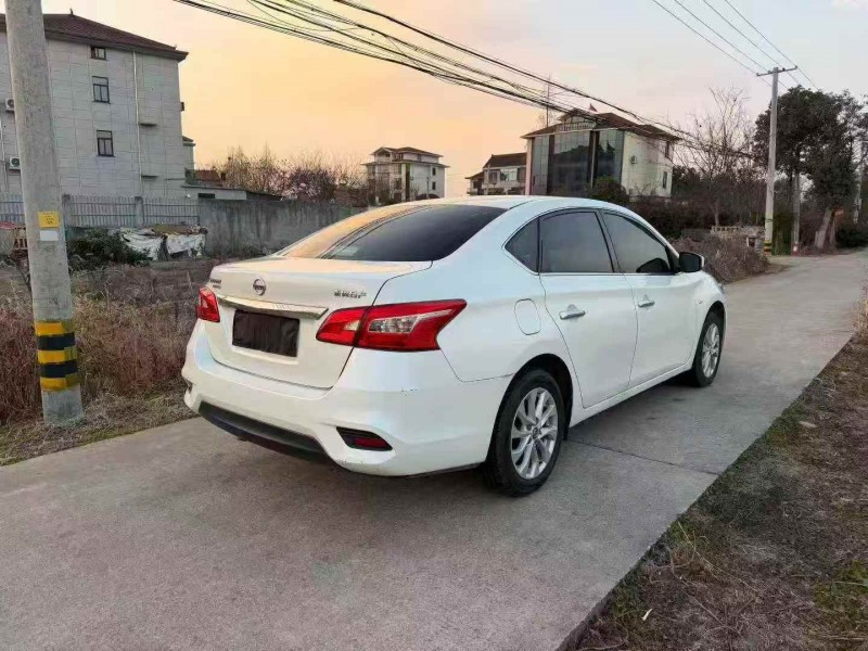 湖州19年日产轩逸4