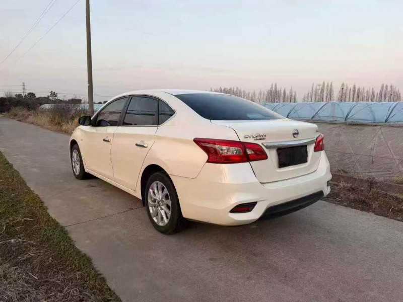 湖州19年日产轩逸8