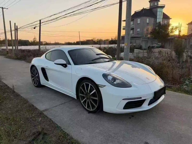 嘉兴18年保时捷7183