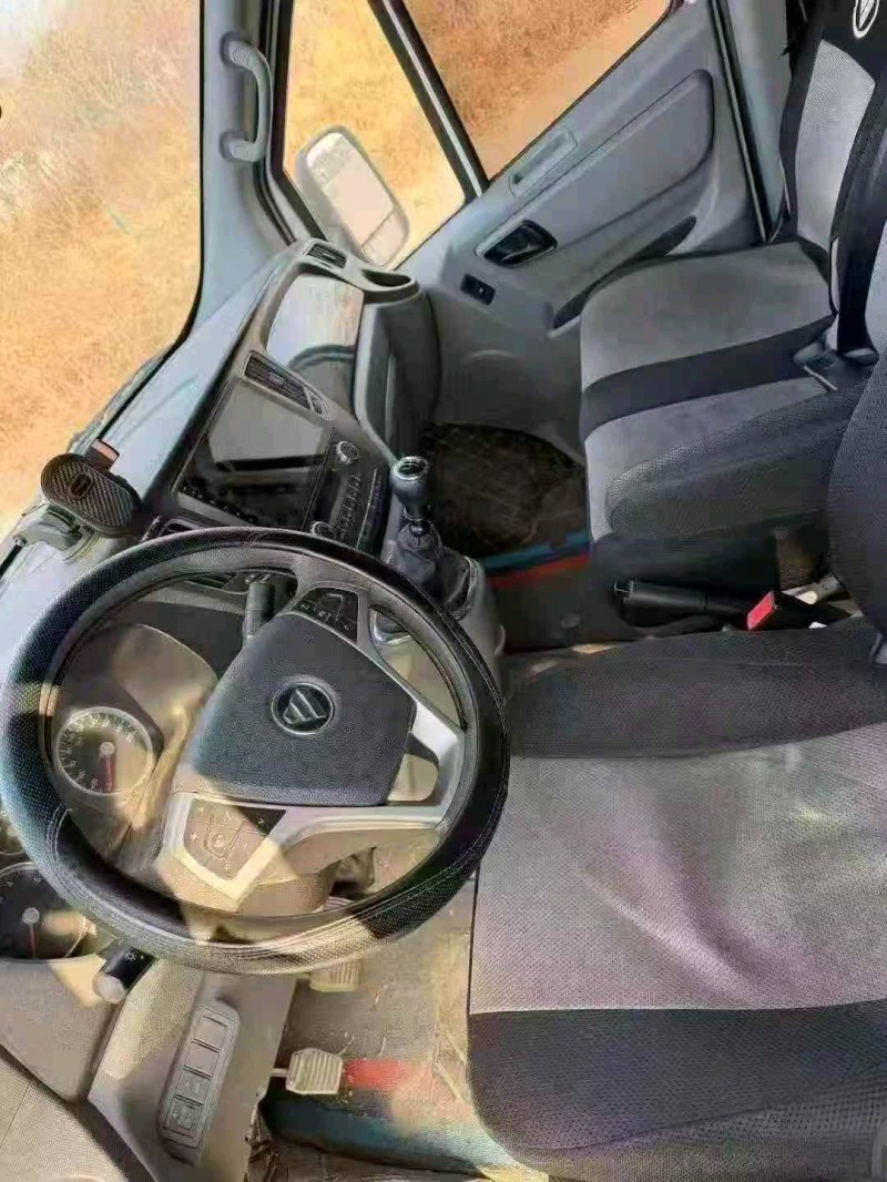 济宁23年福田图雅诺5