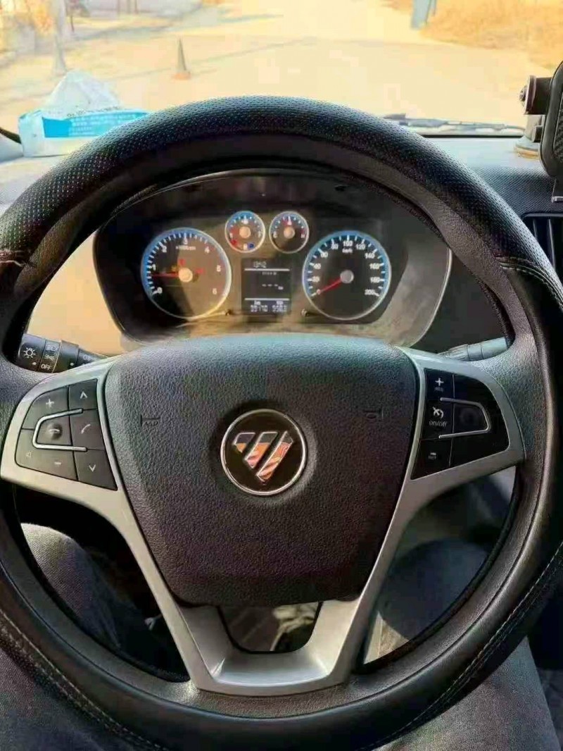 济宁23年福田图雅诺7