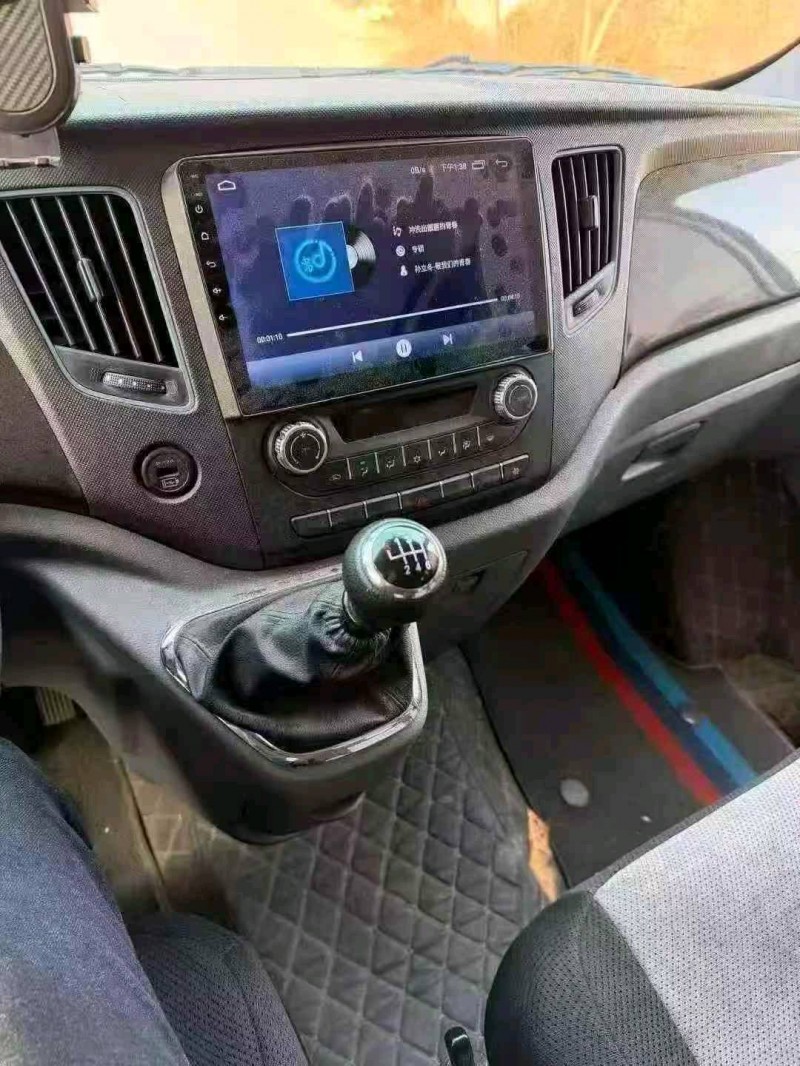 济宁23年福田图雅诺8