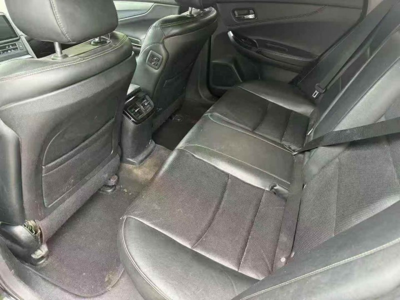 青岛15年本田思铂睿5