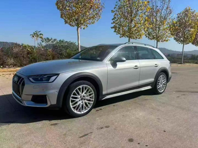 常德23年奥迪A4L3