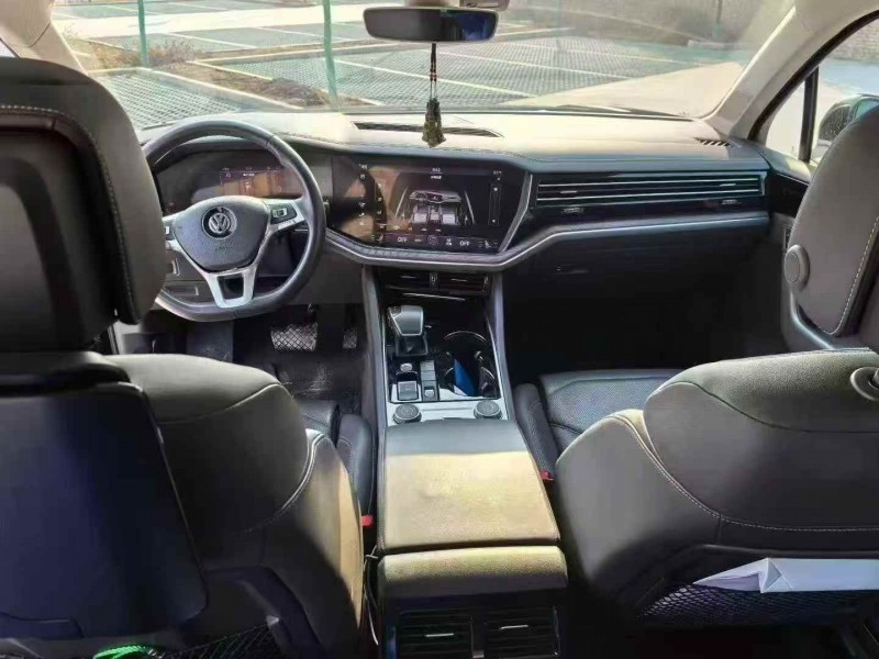 宝鸡19年大众途锐5