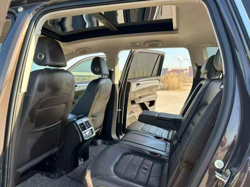 邢台20年大众途昂5