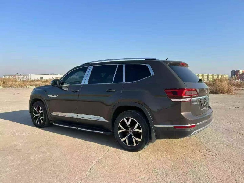 邢台20年大众途昂8