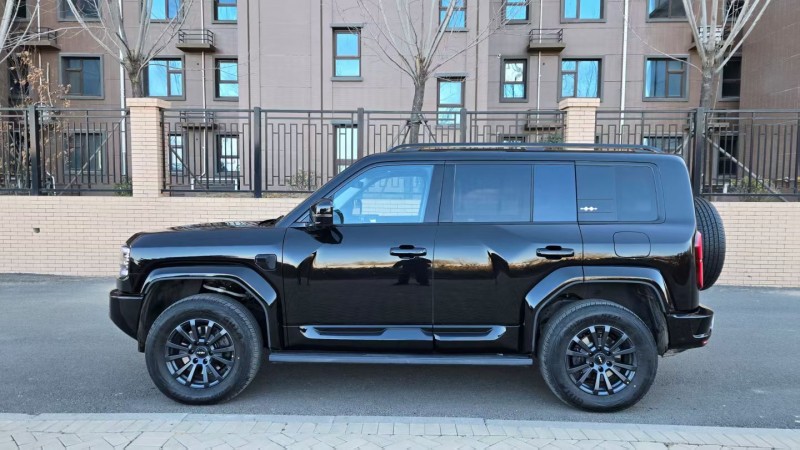 沧州25年比亚迪方程豹3