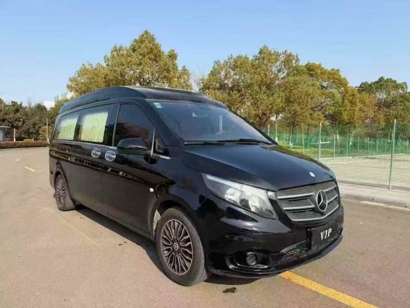 南通20年奔驰多士星2