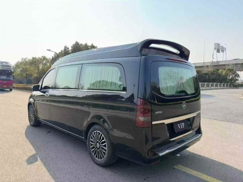 南通20年奔驰多士星9