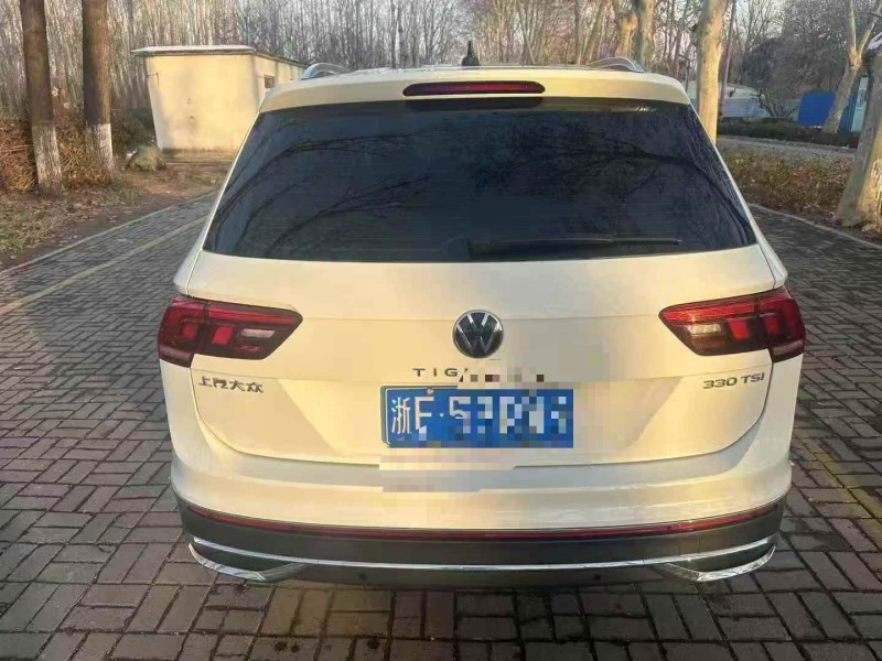 青岛23年大众途观8