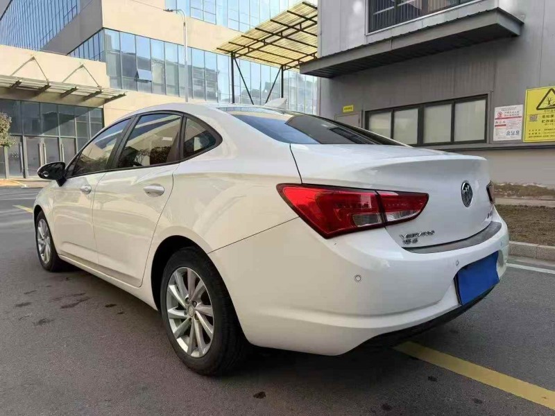 徐州18年别克威朗7