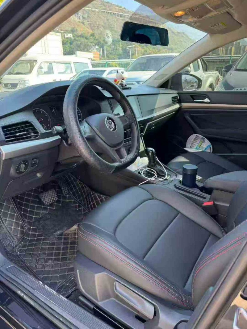 福州20年大众朗逸7