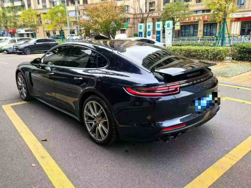 湖州21年保时捷帕拉梅拉6