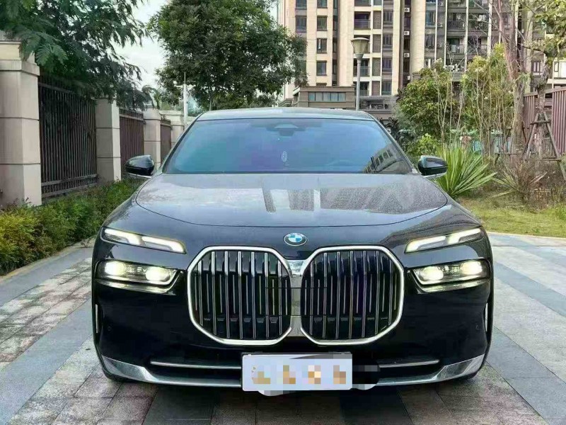 龙岩23年宝马7系1